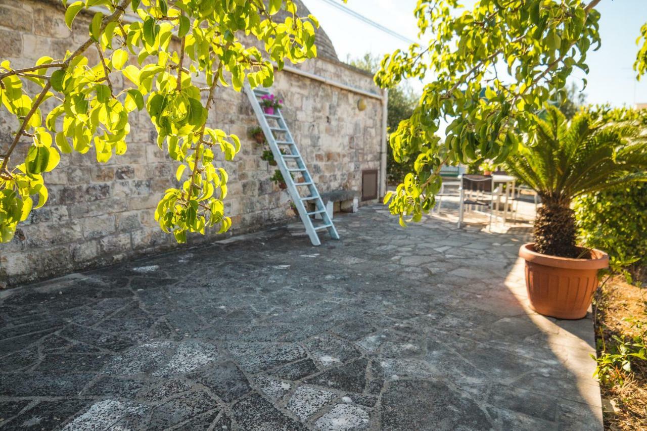 Trullo Olive Tree Villa Locorotondo Exterior foto